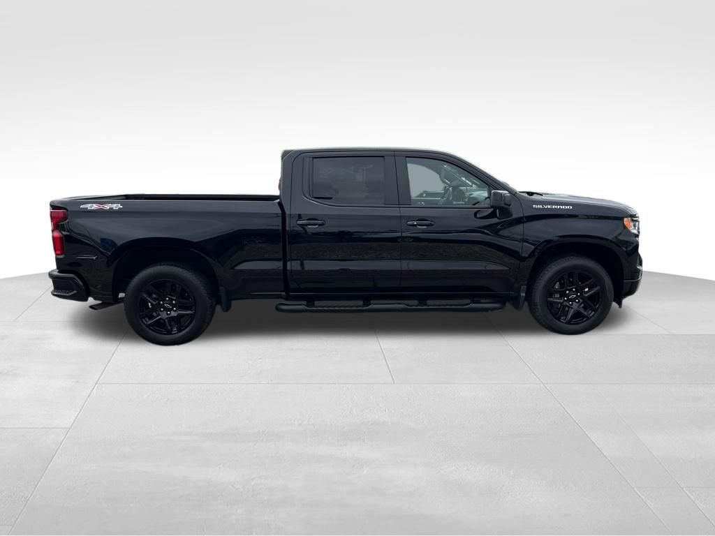 Used 2024 Chevrolet Silverado 1500 RST w/ Convenience Package II AWD/4WD image 8