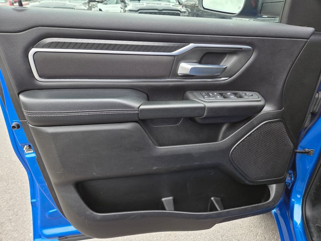 Used 2025 RAM 1500 Big Horn AWD/4WD image 10