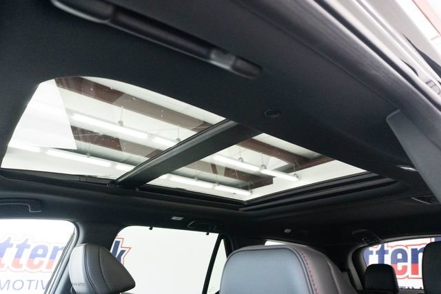 New 2026 Honda Pilot Black Edition image 4
