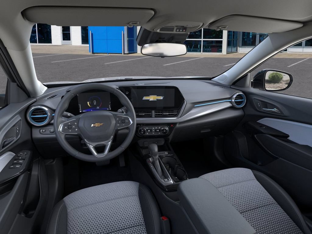 New 2026 Chevrolet Trax LT w/ Driver Confidence Package FWD image 18