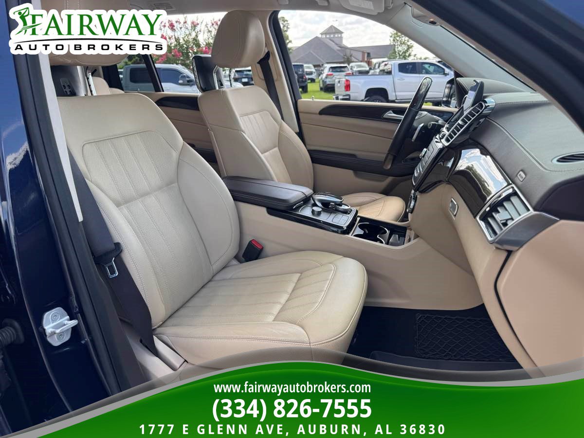 Used 2017 Mercedes-Benz GLS 450 4MATIC image 12