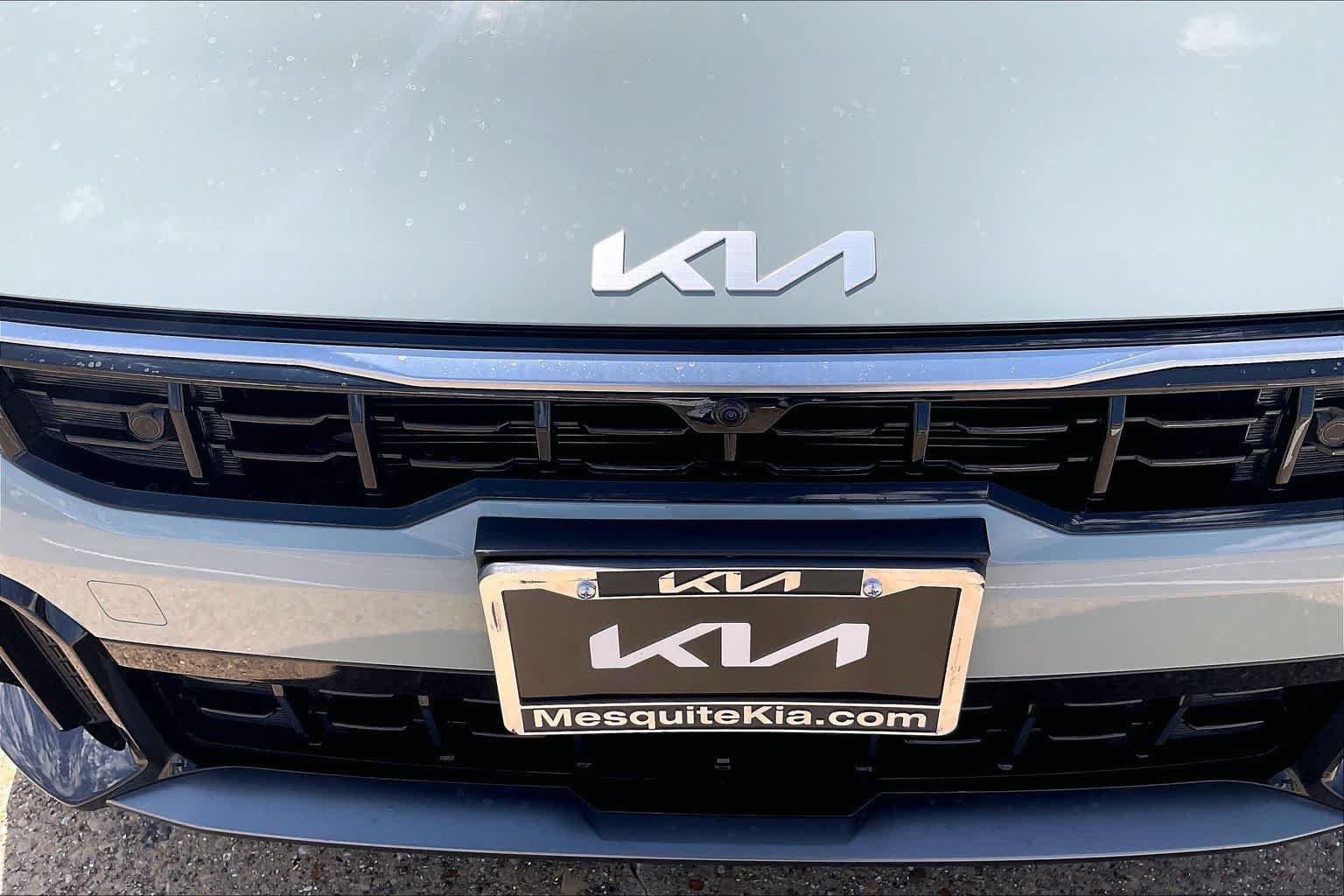 Certified 2025 Kia K4 GT-Line Turbo FWD image 32