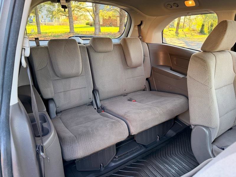 Used 2016 Honda Odyssey EX image 18
