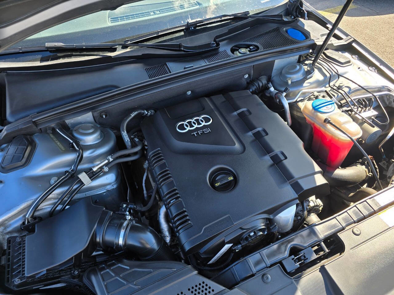 Used 2015 Audi A4 2.0T Premium Plus w/ Technology Package image 33