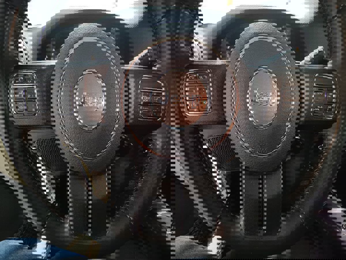 Used 2018 Jeep Wrangler Unlimited Sport S image 26