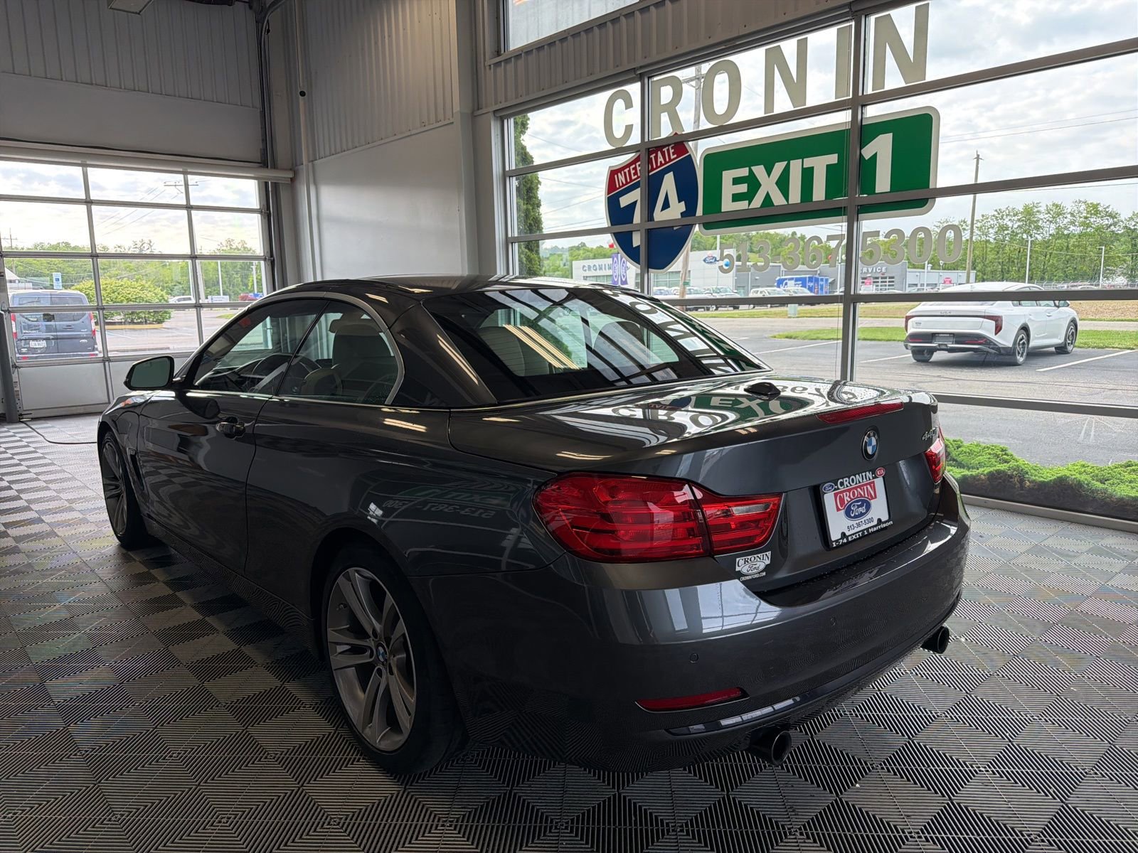 Used 2017 BMW 440i Convertible RWD image 3