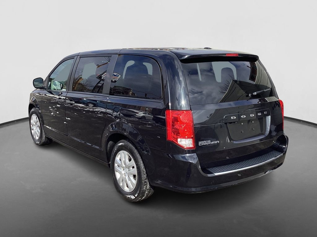 Used 2019 Dodge Grand Caravan SE w/ UConnect Hands-Free Group image 7