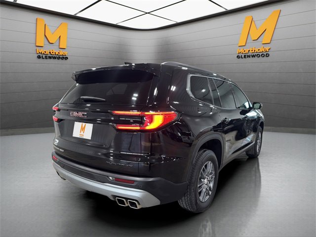Used 2025 GMC Acadia Elevation image 8