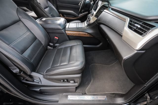 Used 2019 GMC Yukon Denali w/ Denali Ultimate Package AWD/4WD image 60