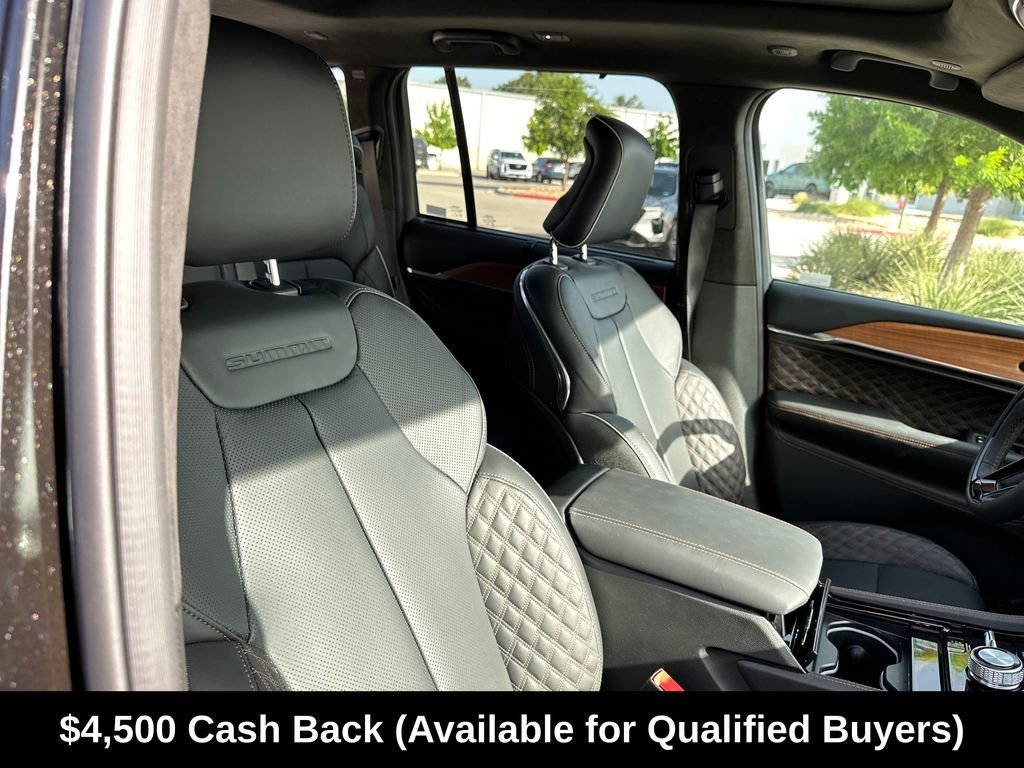 New 2026 Jeep Grand Cherokee Summit w/ Obsidian Package AWD/4WD image 37