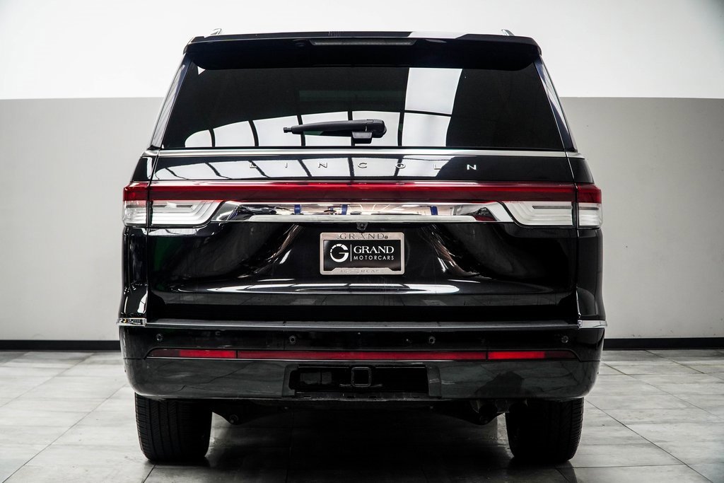 Used 2024 Lincoln Navigator L 4WD image 11