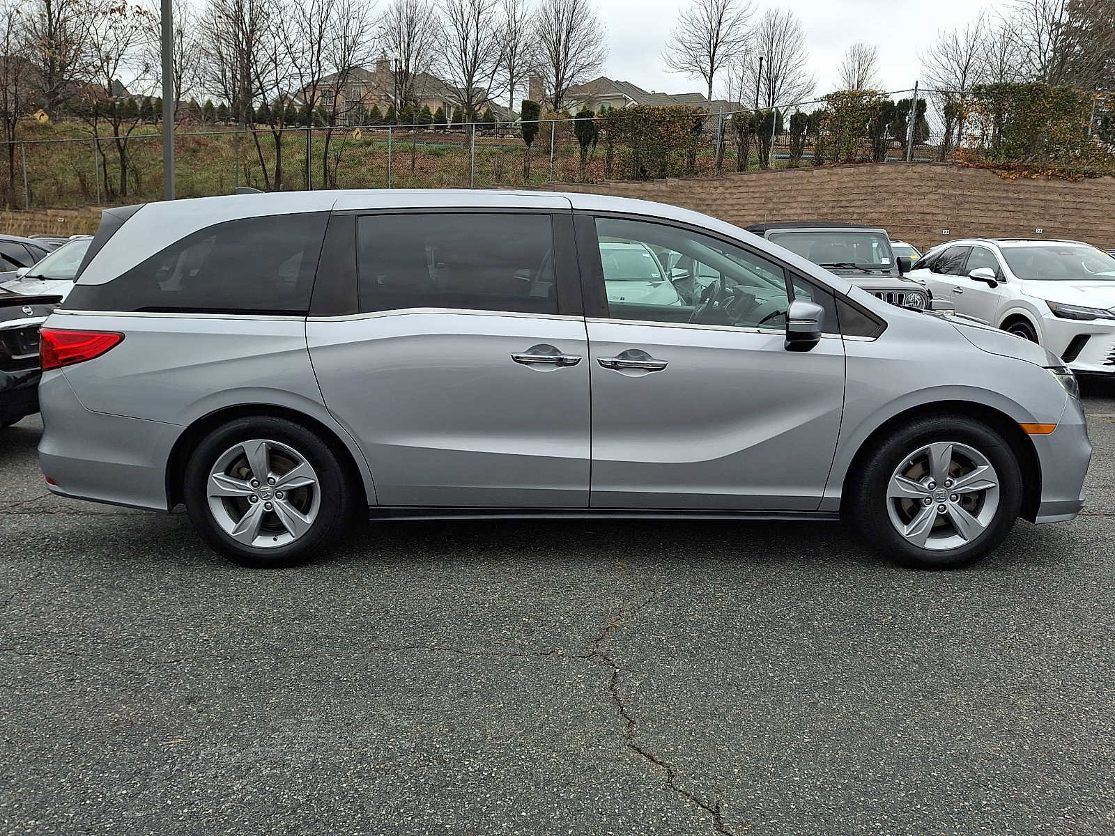 Used 2018 Honda Odyssey EX-L image 4