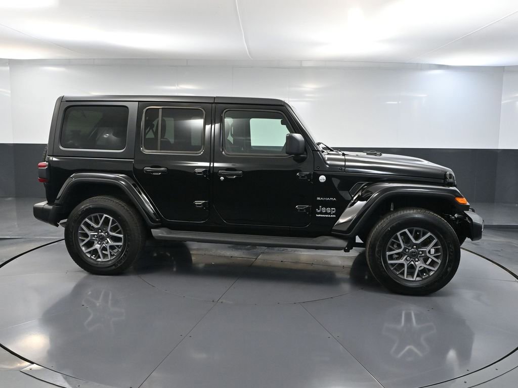 Used 2024 Jeep Wrangler Sahara image 4