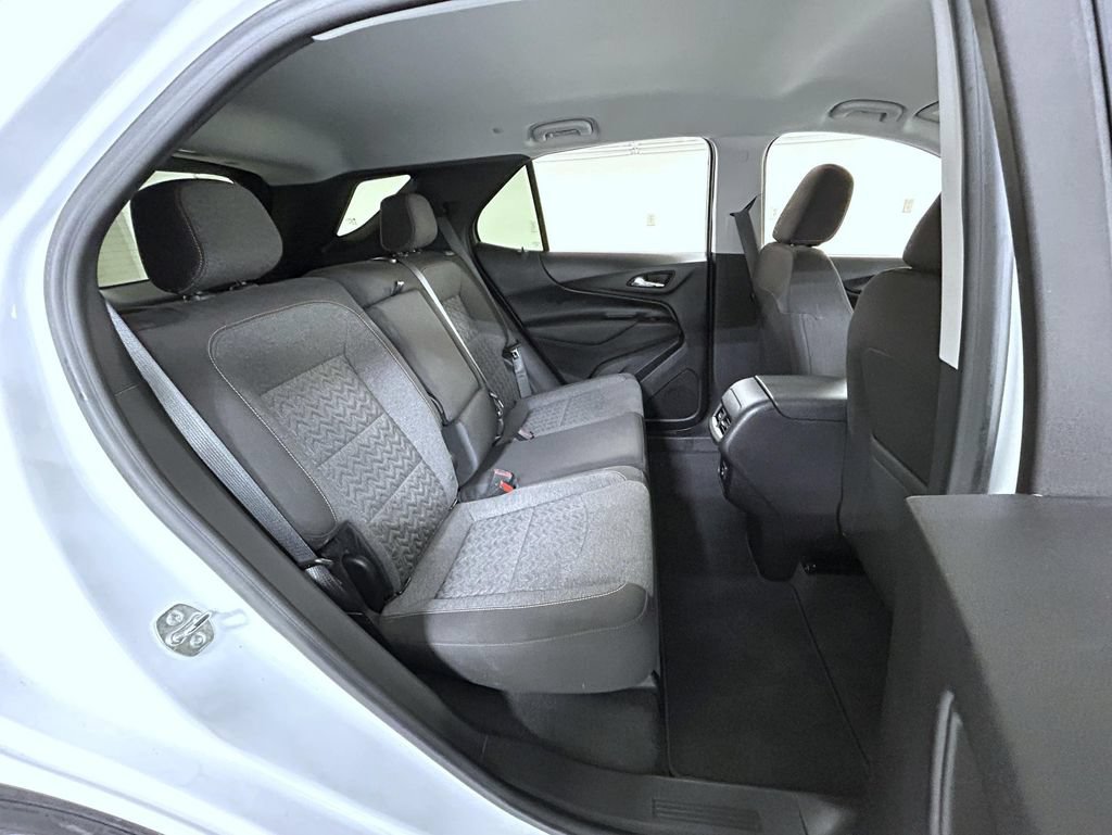 Certified 2024 Chevrolet Equinox LT w/ LPO, Cargo Package AWD/4WD image 19