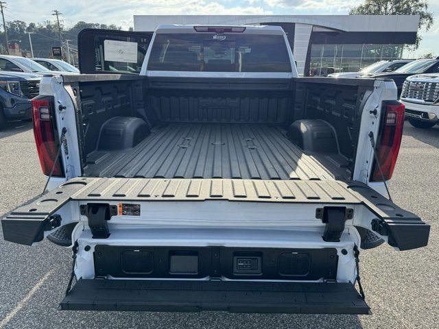 New 2026 GMC Sierra 2500 Denali Ultimate w/ Max Trailering Package image 9