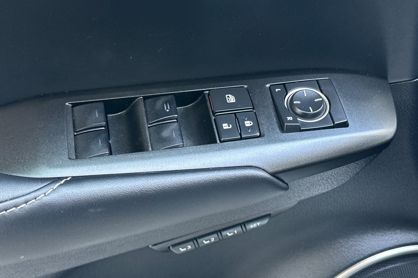 Used 2017 Lexus NX 200t FWD w/ Premium Package image 13