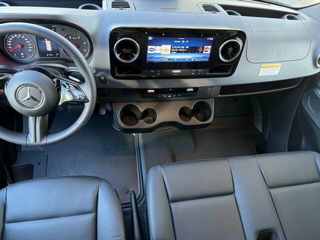 New 2026 Mercedes-Benz Sprinter 2500 image 12