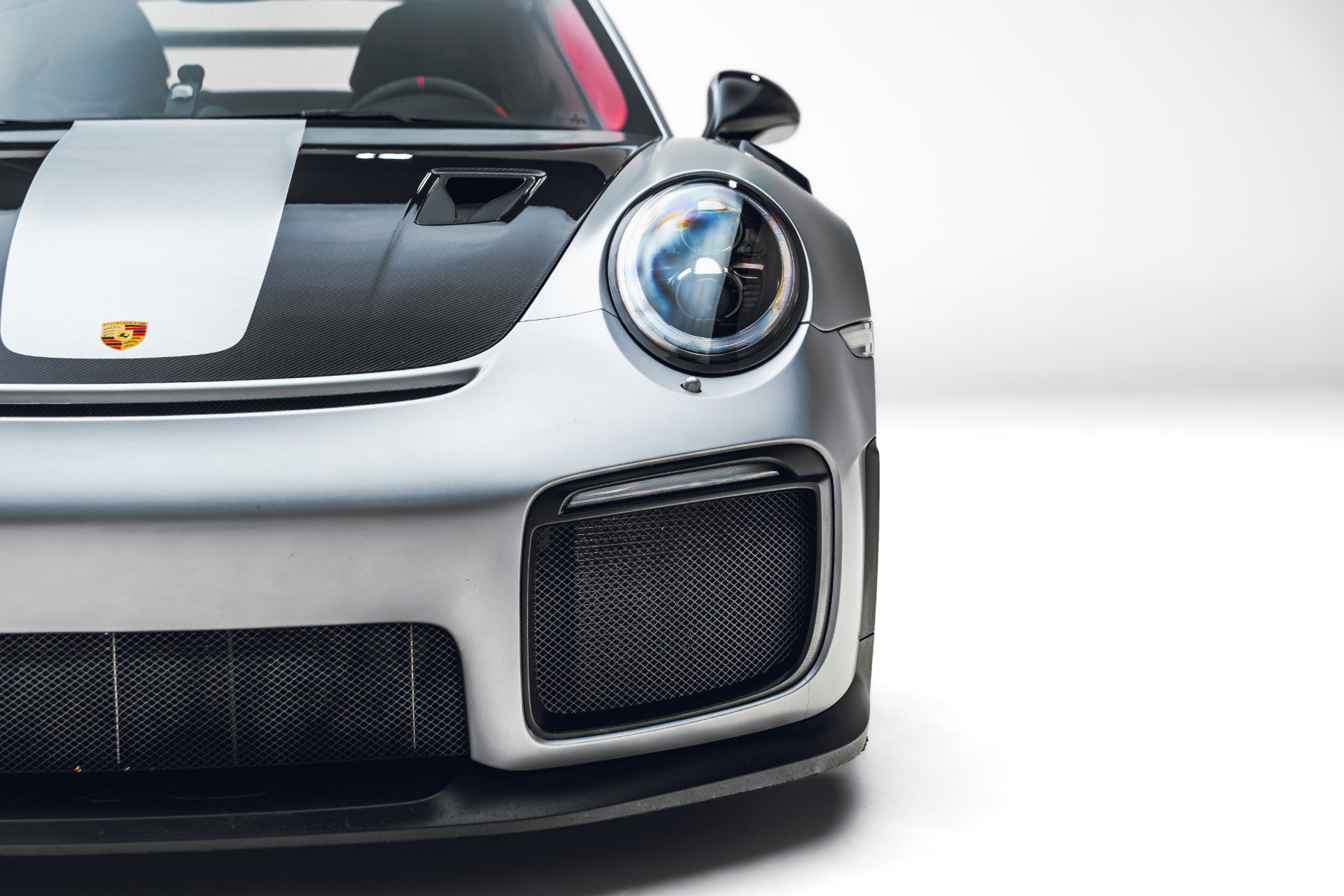 Used 2018 Porsche 911 GT2 RS RWD image 26