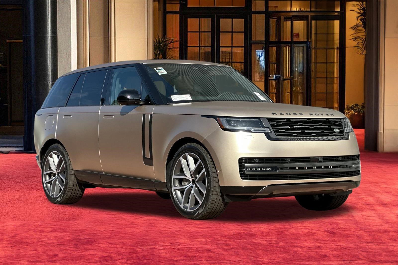 New 2026 Land Rover Range Rover SE image 8