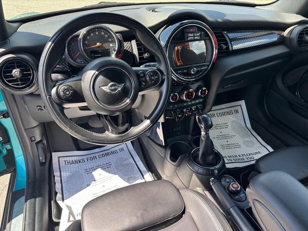 Used 2017 MINI Cooper S image 3