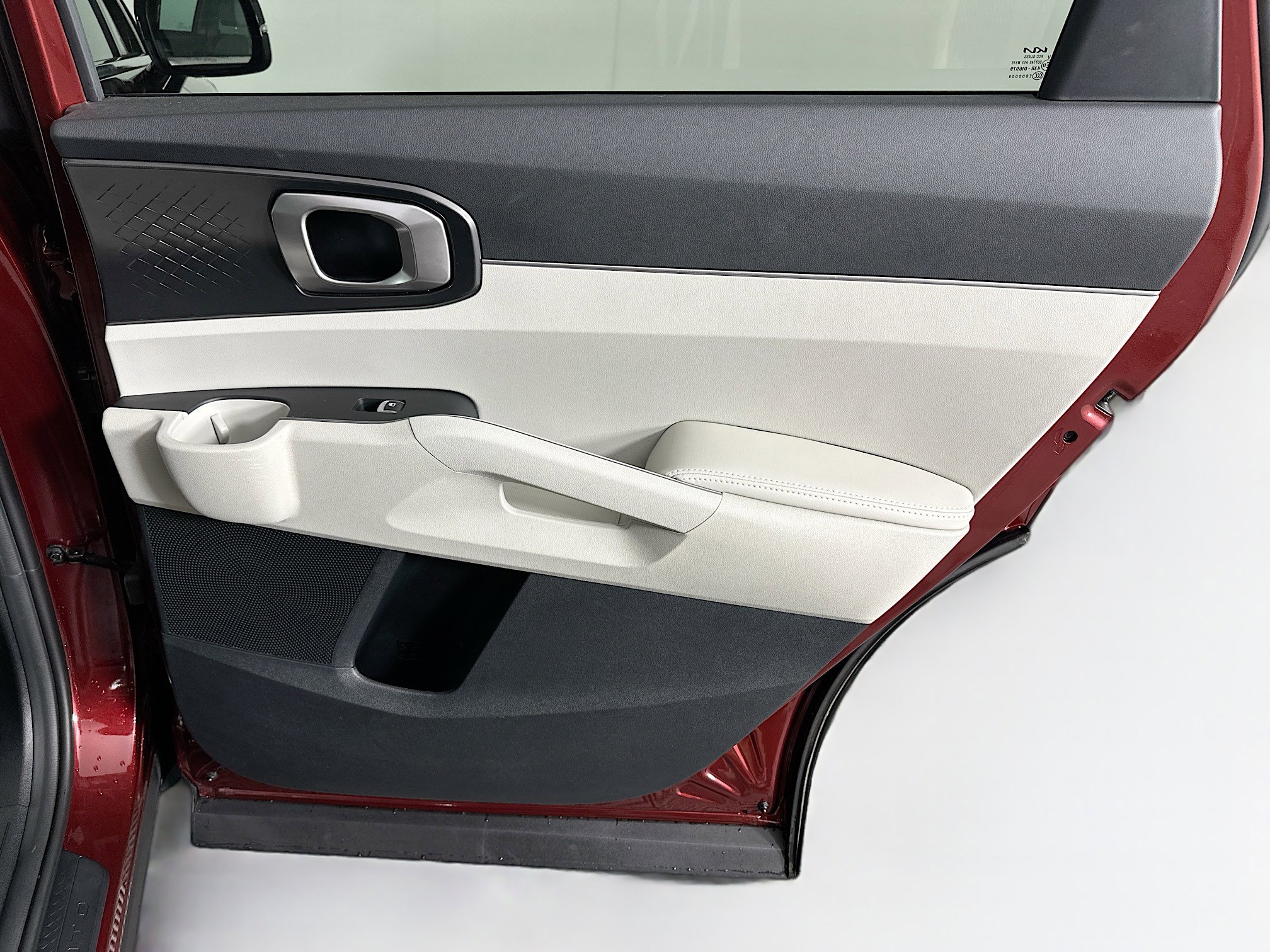 Used 2025 Kia Sorento EX w/ Panoramic Sunroof Package image 33