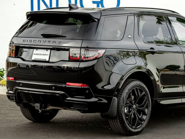 New 2026 Land Rover Discovery Sport Landmark AWD/4WD image 7