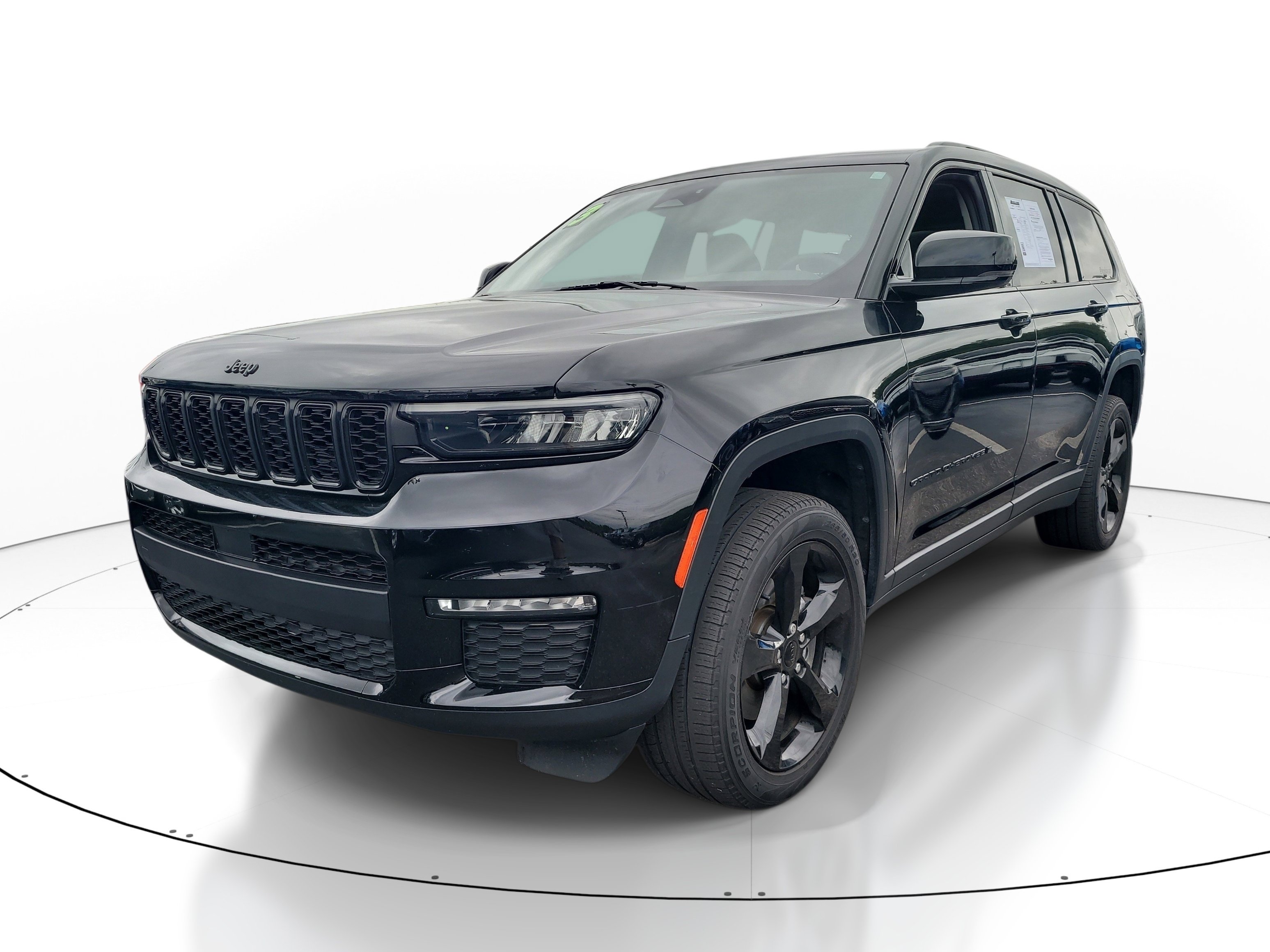 Used 2023 Jeep Grand Cherokee L Limited w/ Black Appearance Package RWD image 3