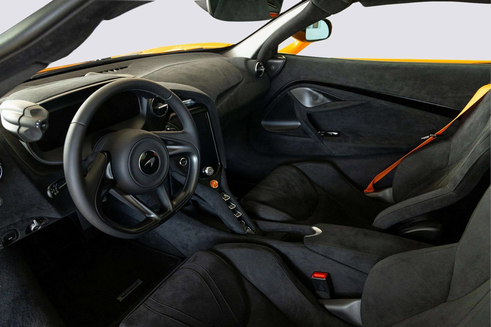 New 2025 McLaren 750S image 27