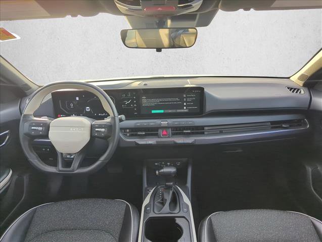Used 2025 Kia K4 GT-Line FWD image 26