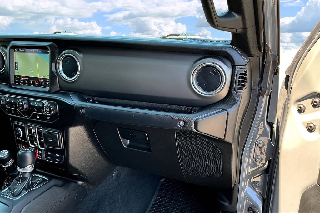 Used 2022 Jeep Gladiator Rubicon w/ LED Lighting Group AWD/4WD image 28