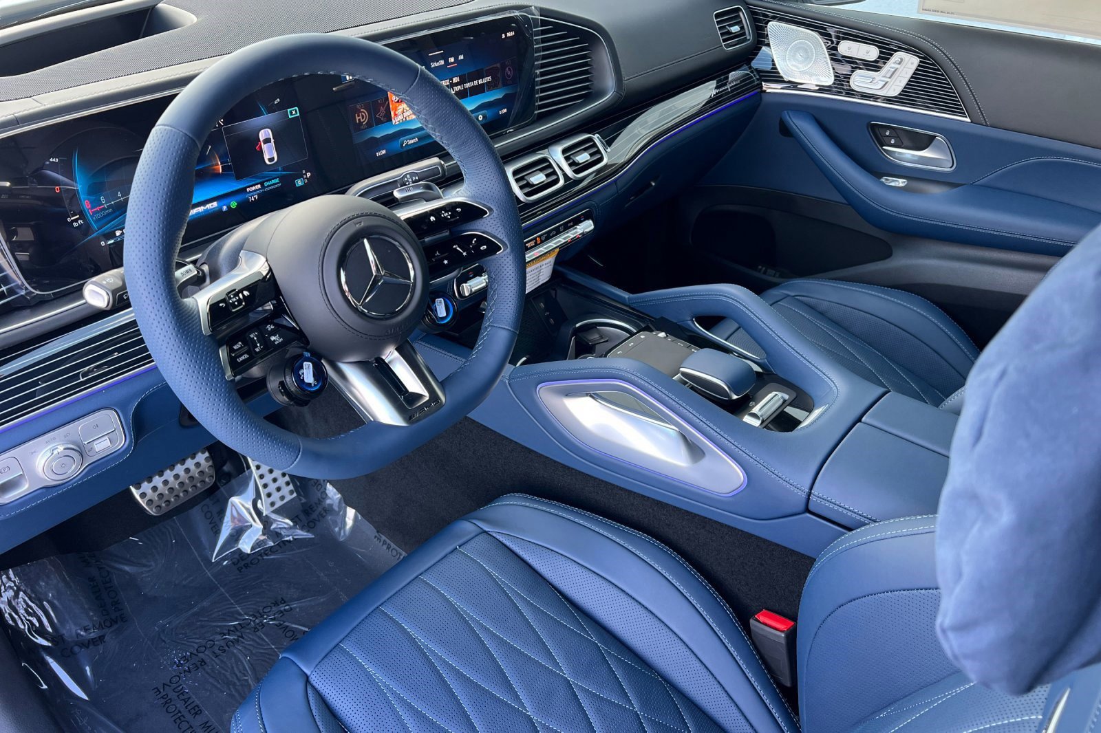 New 2026 Mercedes-Benz GLE 53 AMG 4MATIC Coupe image 4