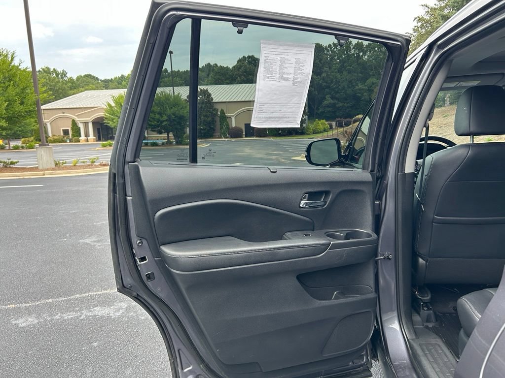 Used 2020 Honda Pilot Elite image 63