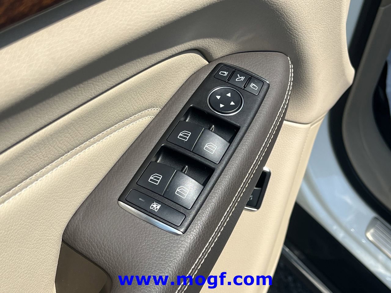 Used 2012 Mercedes-Benz ML 350 4MATIC image 17