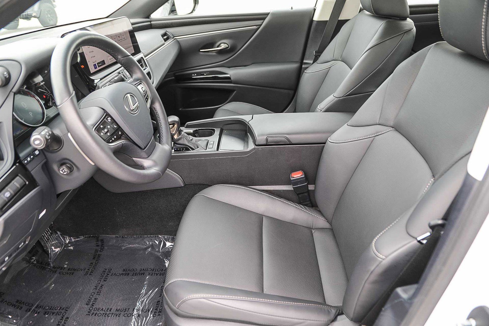 Certified 2025 Lexus ES 300h w/ Premium Package image 17