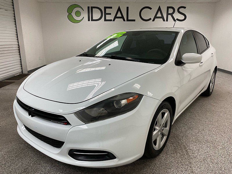 Used 2016 Dodge Dart SXT image 1