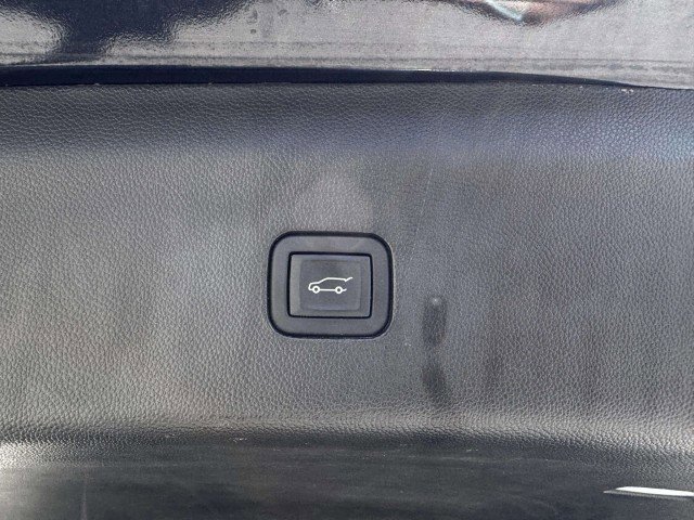 Used 2023 Buick Enclave Essence w/ Experience Buick Package FWD image 53