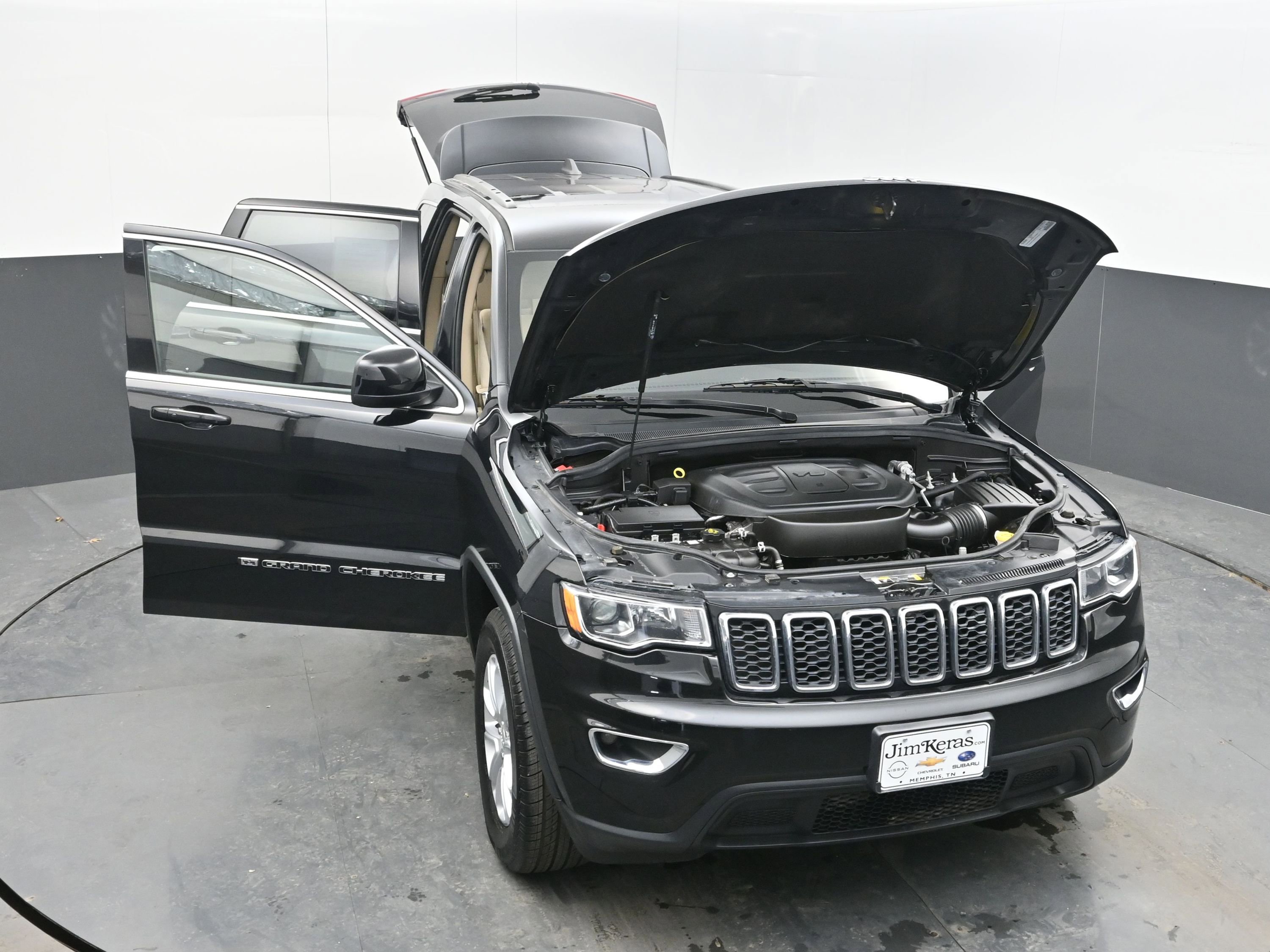 Used 2022 Jeep Grand Cherokee Laredo E image 40