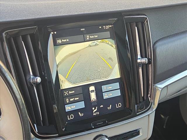 Used 2018 Volvo V90 T6 Cross Country w/ Convenience Package AWD/4WD image 11