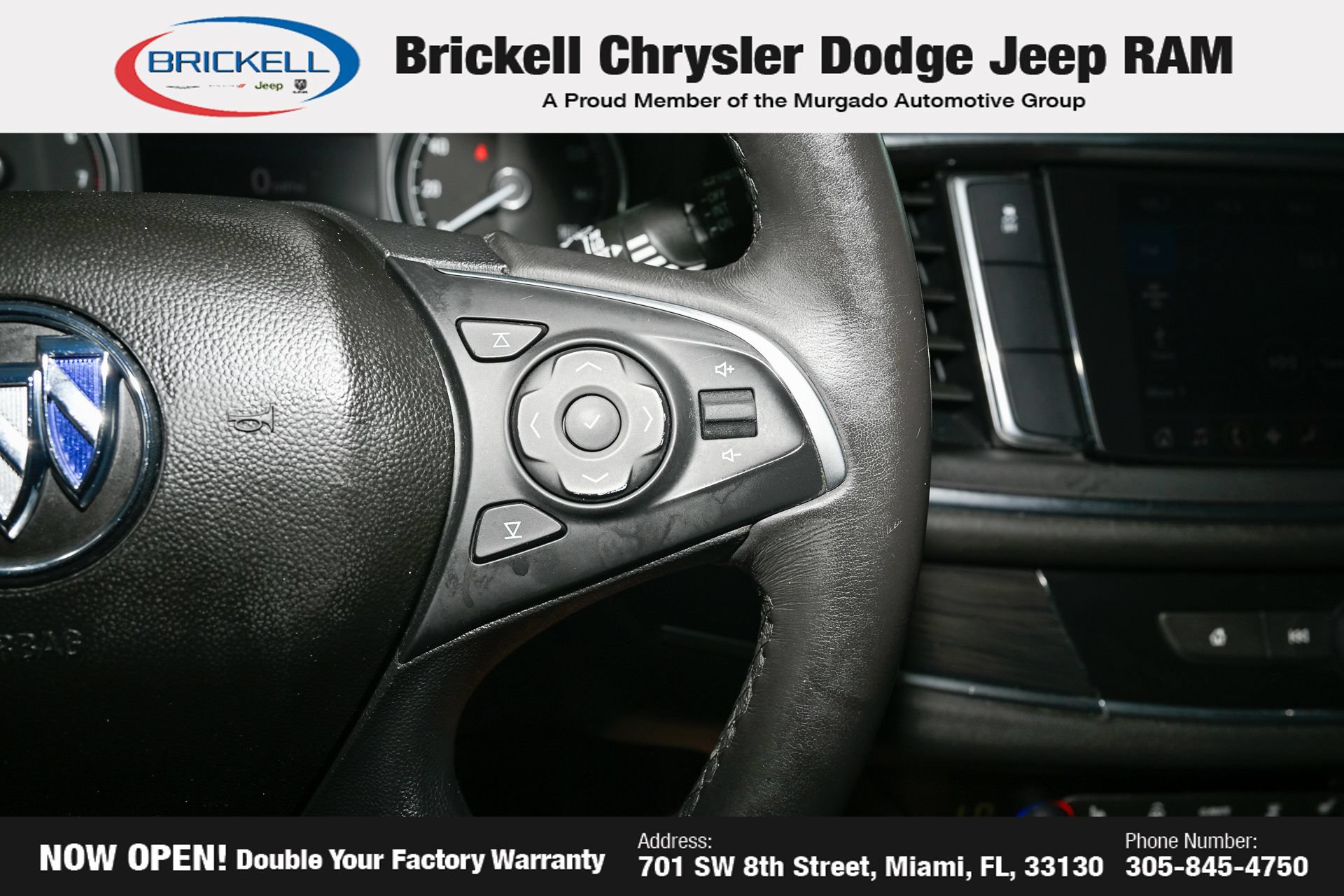 Used 2020 Buick Enclave Essence w/ LPO, Hit The Road Package FWD image 31
