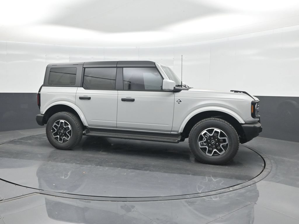 New 2026 Ford Bronco Outer Banks AWD/4WD image 11