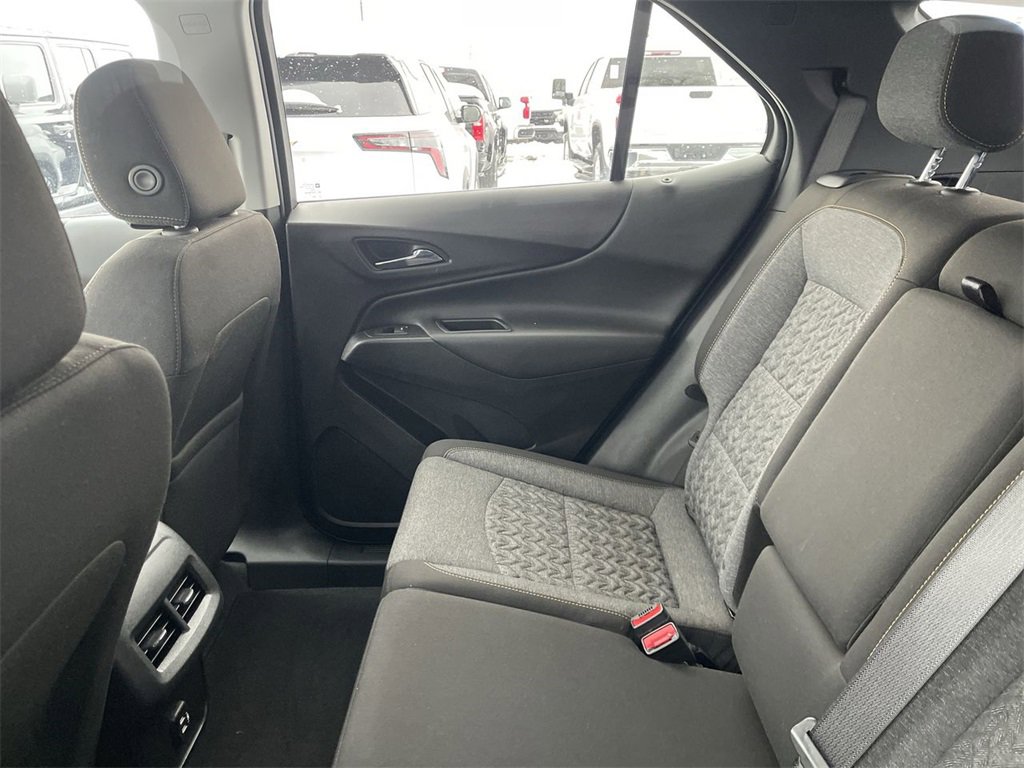 Used 2024 Chevrolet Equinox LT image 4