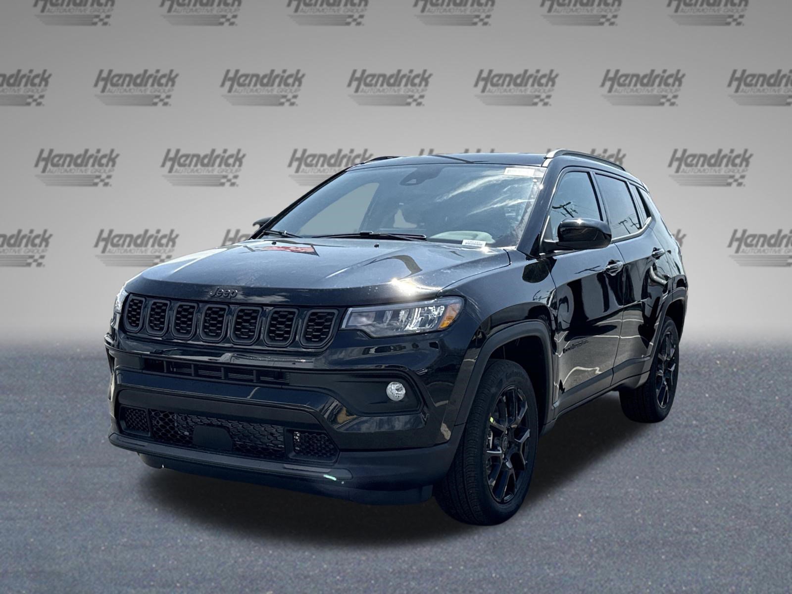 New 2026 Jeep Compass Latitude image 4