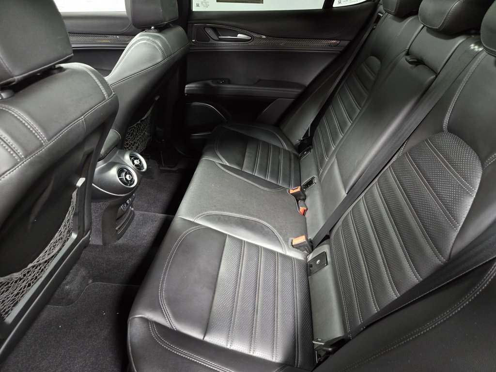 Used 2022 Alfa Romeo Stelvio Quadrifoglio w/ Active Assist Plus Package image 33