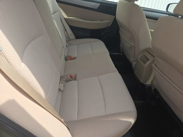 Used 2019 Subaru Outback 2.5i image 10