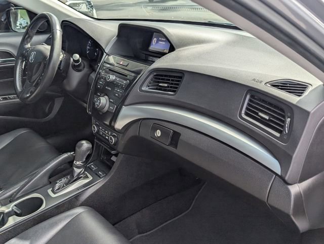Used 2017 Acura ILX image 19