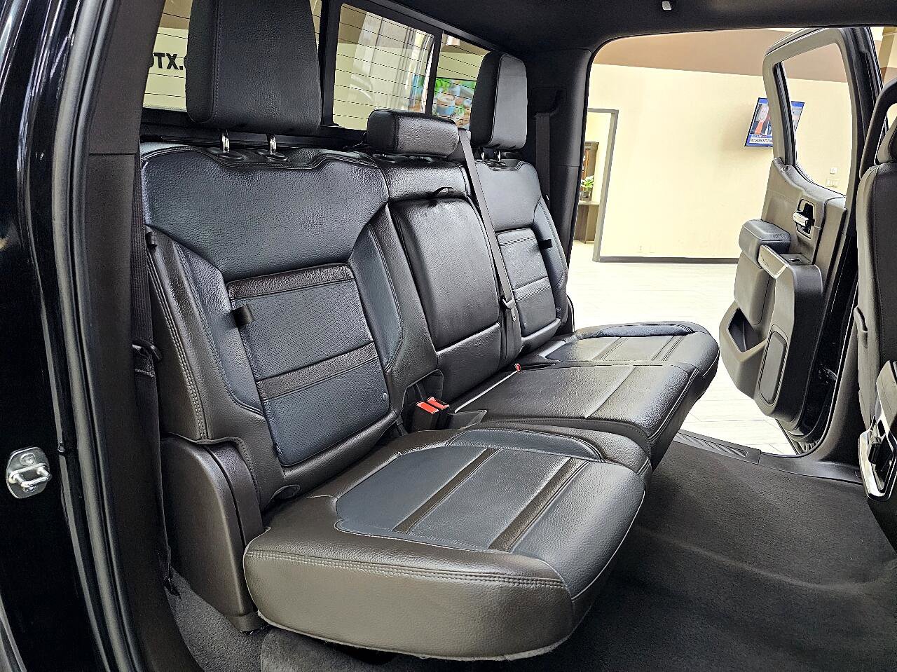 Used 2022 GMC Sierra 1500 Denali w/ Denali Premium Package image 25