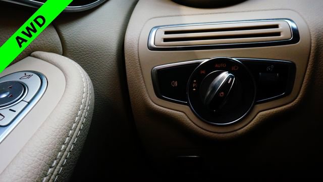 Used 2018 Mercedes-Benz C 300 4MATIC Sedan image 26