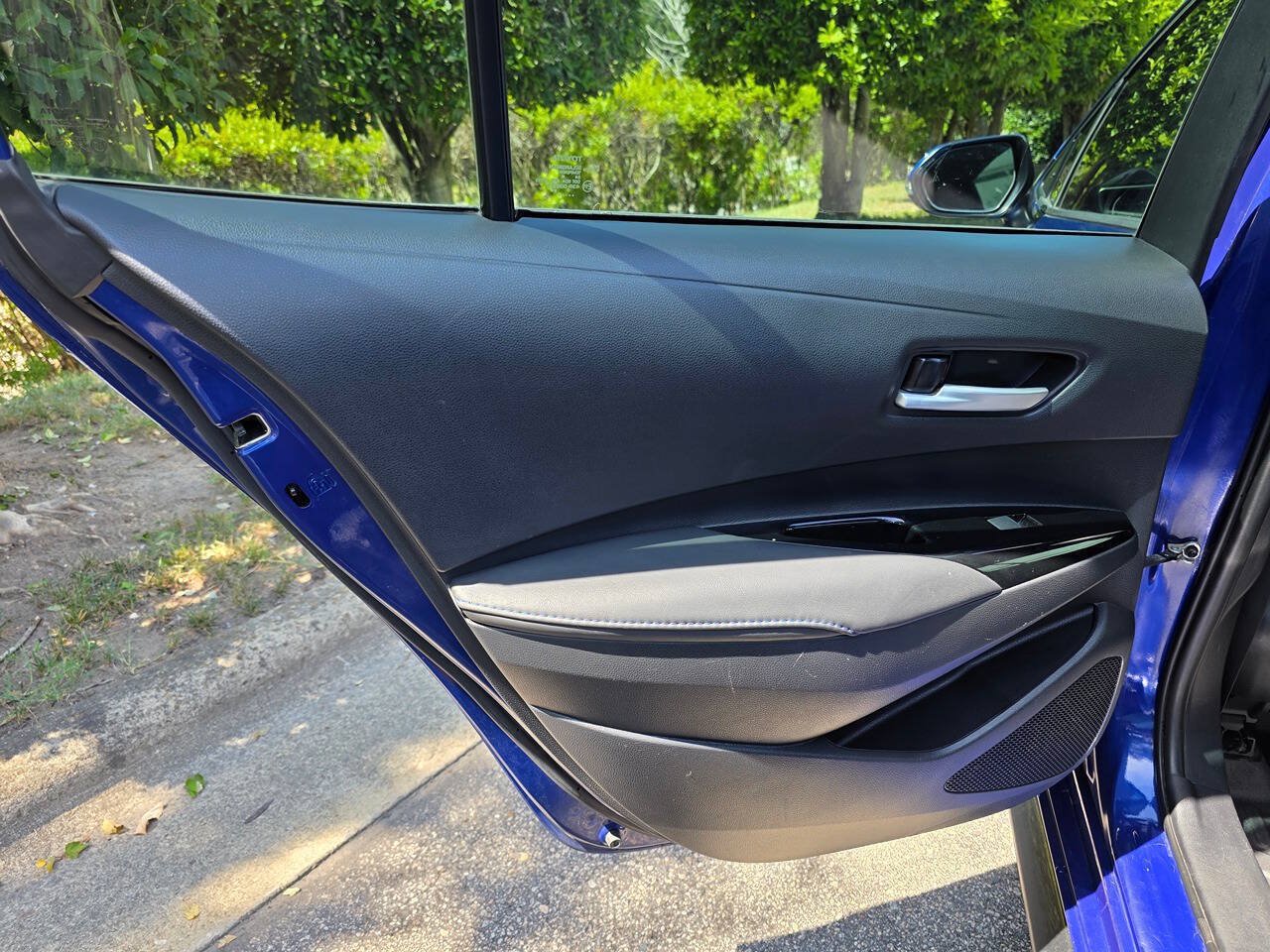Used 2020 Toyota Corolla XSE FWD image 27