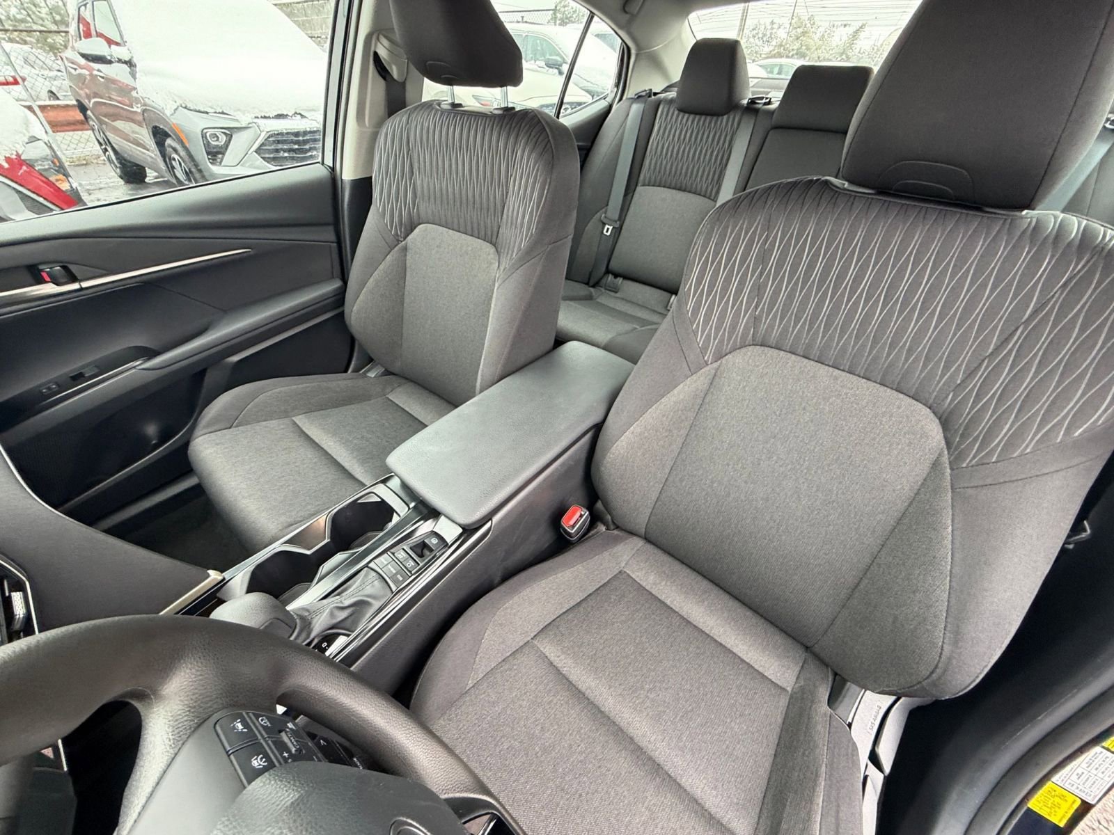 Used 2025 Toyota Camry LE image 35