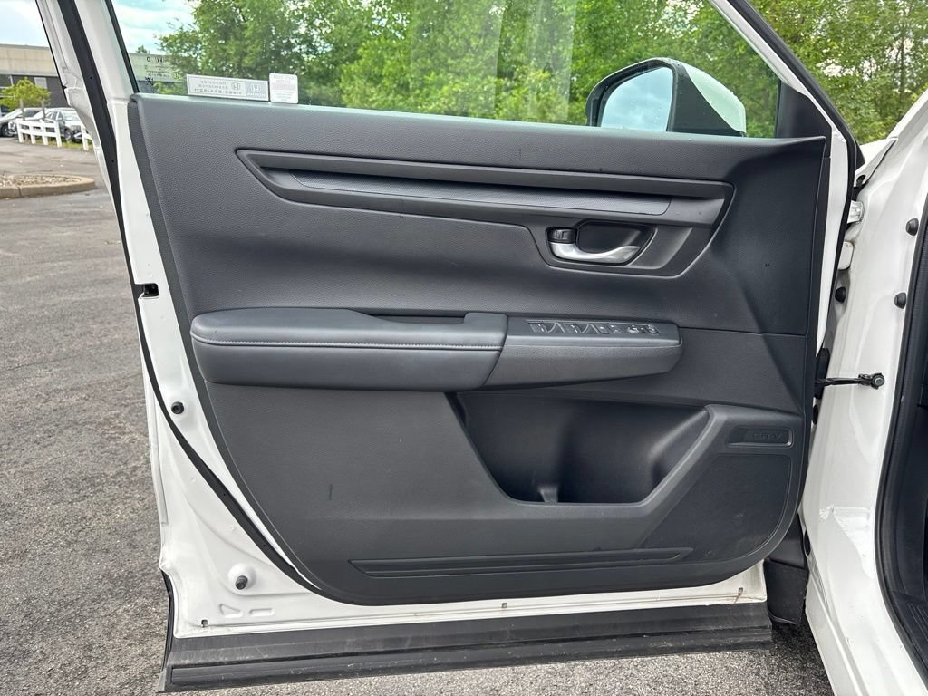 Used 2023 Honda CR-V LX image 16
